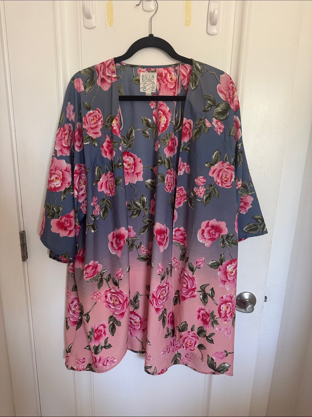 Billabong Pink and Blue Rose-Print Open Kimono